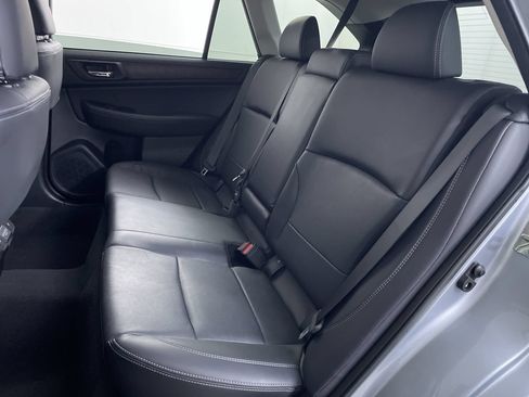 Used 2018 Subaru Outback 2.5i Limited AWD/4WD image 21
