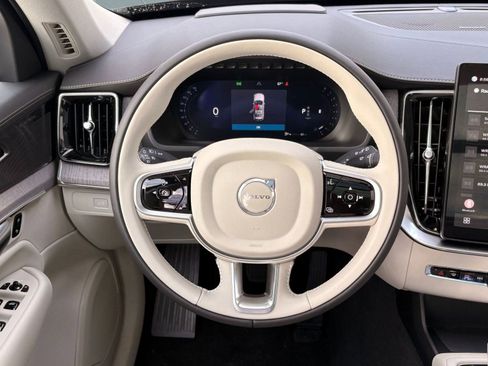 New 2026 Volvo XC90 B6 Ultra w/ Protection Package AWD/4WD image 18