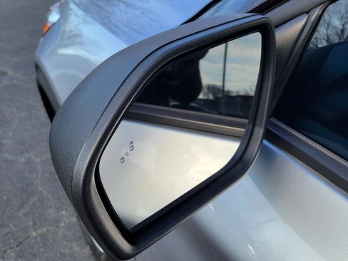 Used 2022 Ford Explorer 4WD image 15