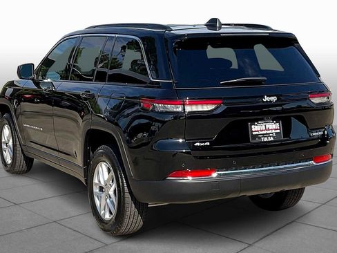 New 2025 Jeep Grand Cherokee Laredo X w/ Luxury Tech Group I image 12