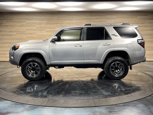 Used 2018 Toyota 4Runner TRD Off-Road Premium image 21