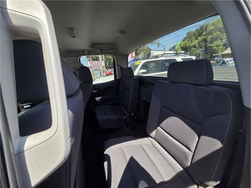 Used 2019 Chevrolet Silverado 1500 LT w/ LPO, Black Pack AWD/4WD image 11