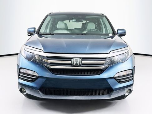 Used 2017 Honda Pilot EX-L image 2