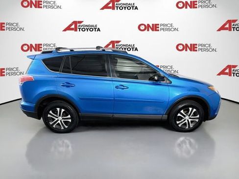 Certified 2017 Toyota RAV4 LE w/ Carpet Mat Package FWD image 9