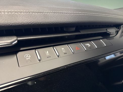 New 2026 Jeep Grand Cherokee Limited AWD/4WD image 14