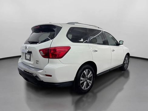 Used 2020 Nissan Pathfinder SV AWD/4WD image 10