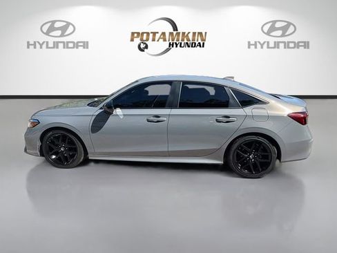 Used 2025 Honda Civic Sport image 8