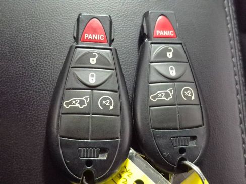 Used 2013 Dodge Durango Crew AWD/4WD image 31