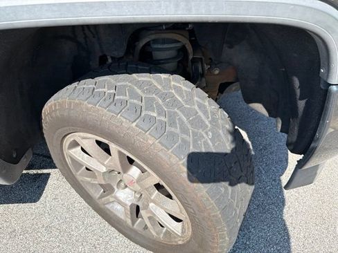 Used 2017 GMC Sierra 1500 Denali AWD/4WD image 6