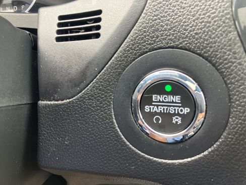 Used 2018 Ford Explorer Limited AWD/4WD image 26
