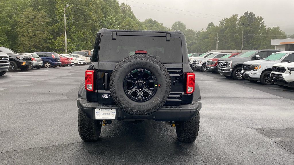 New 2026 Ford Bronco Big Bend w/ Black Diamond Package AWD/4WD image 6