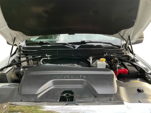 Used 2024 RAM 2500 Big Horn image 13