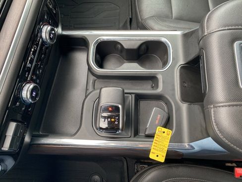 Used 2022 GMC Sierra 1500 SLT w/ SLT Premium Plus Package image 36