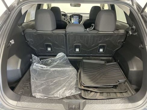 Used 2024 Subaru Crosstrek 2.0i Premium image 25