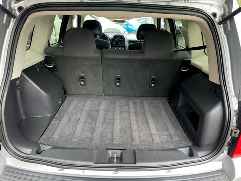 Used 2015 Jeep Patriot Sport w/ Power Value Group image 7