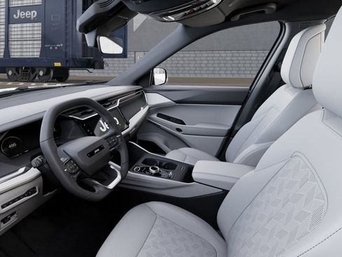 New 2026 Jeep Cherokee Overland AWD/4WD image 23