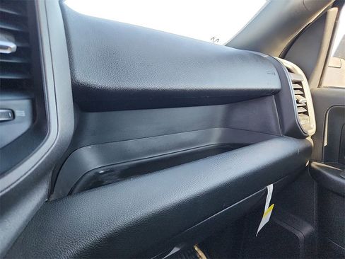 Used 2024 RAM 5500 Tradesman w/ Chrome Appearance Group image 26