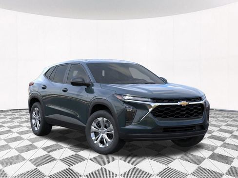 New 2026 Chevrolet Trax LS FWD image 12
