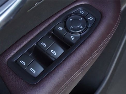 Used 2020 Cadillac XT6 Premium Luxury image 22