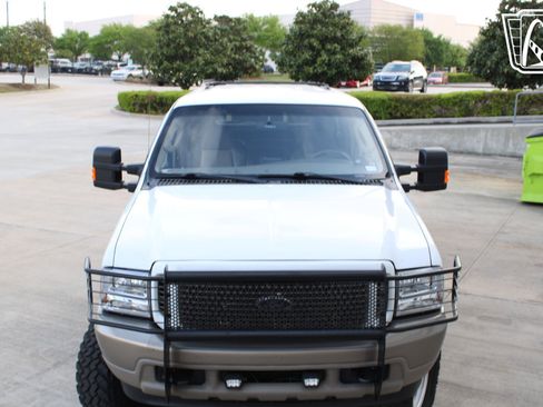 Used 2004 Ford Excursion Eddie Bauer image 20