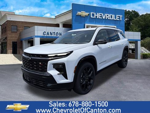 New 2026 Chevrolet Traverse RS w/ LPO, Floor Liner Package FWD image 1