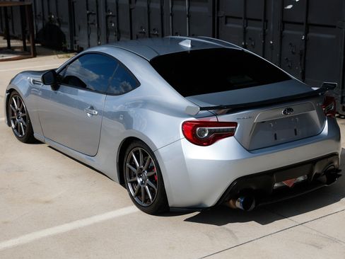 Used 2017 Subaru BRZ Limited w/ Performance Package RWD image 8