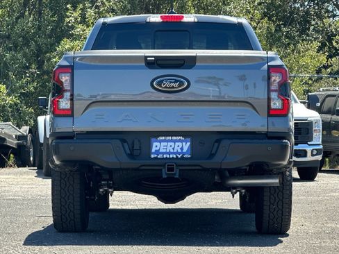 New 2025 Ford Ranger Lariat w/ FX4 Off-Road Package AWD/4WD image 4