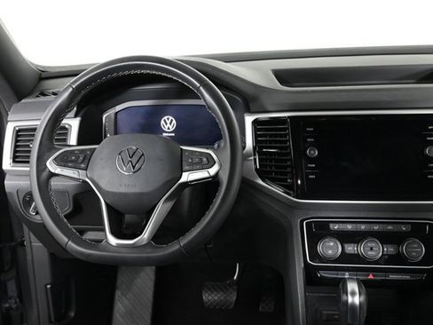 Certified 2023 Volkswagen Atlas Cross Sport SE w/ Black Wheel Package image 3