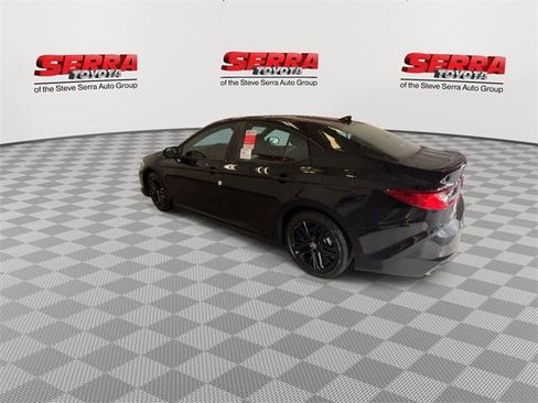 New 2026 Toyota Camry SE image 3