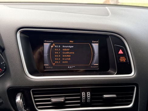 Used 2017 Audi Q5 2.0T Premium image 21