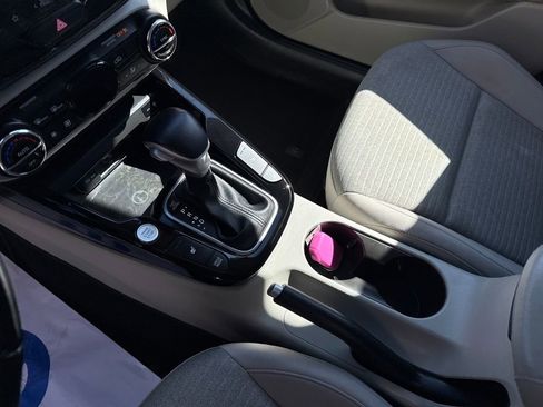 Used 2023 Kia Soul EX image 24