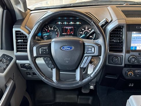 Used 2019 Ford F150 XLT w/ Equipment Group 302A Luxury AWD/4WD image 15