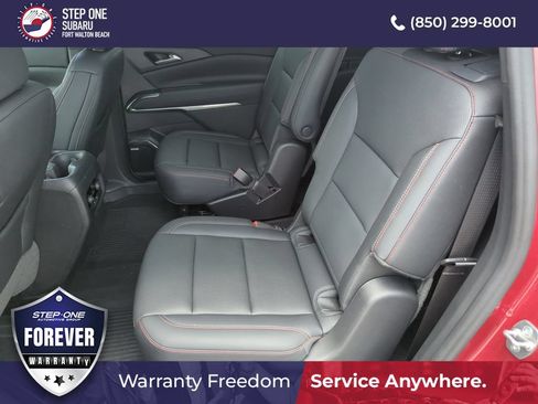 Used 2024 Chevrolet Traverse Z71 w/ Enhanced Driving Package AWD/4WD image 31