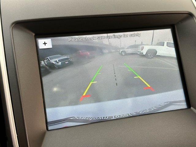 Used 2017 Ford Edge SEL w/ Equipment Group 201A AWD/4WD image 17