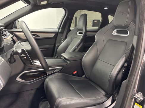 New 2026 Jaguar F-PACE R-Dynamic S AWD/4WD image 23