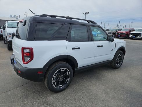 New 2026 Ford Bronco Sport Outer Banks AWD/4WD image 13