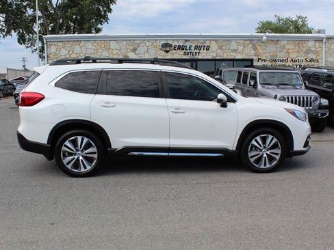 Used 2019 Subaru Ascent Limited AWD/4WD image 8