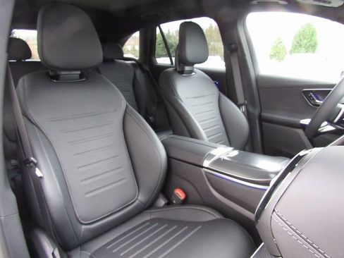 New 2026 Mercedes-Benz GLC 300 4MATIC image 19