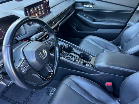 Used 2024 Honda Accord Sport image 10