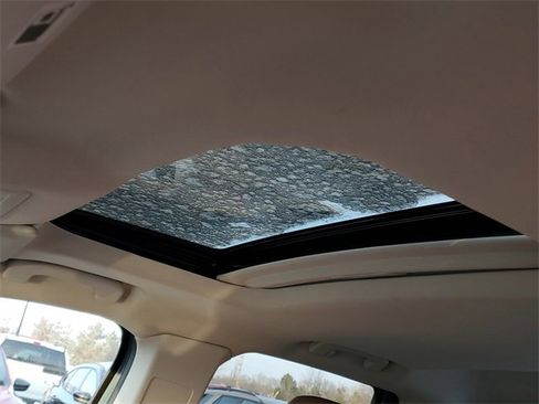 Certified 2022 Ford Maverick Lariat w/ Lariat Luxury Package image 13