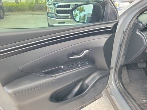 Used 2024 Hyundai Santa Cruz SEL FWD image 18