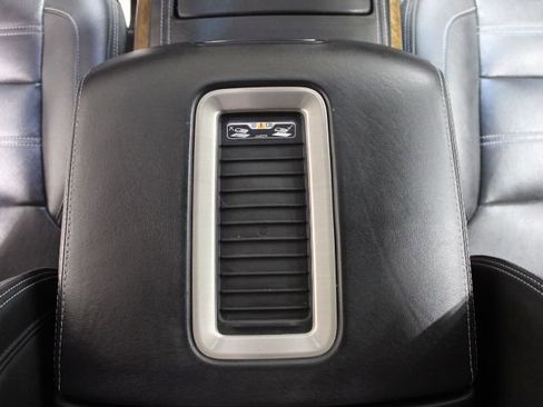 Used 2019 GMC Yukon Denali w/ Denali Ultimate Package image 33