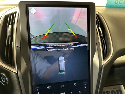 Used 2023 Ford Edge SEL w/ Convenience Package image 22