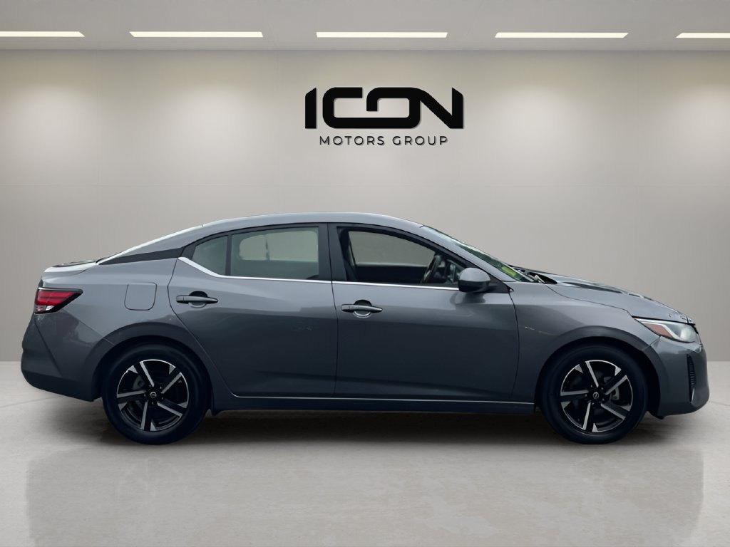 Used 2024 Nissan Sentra SV FWD image 6