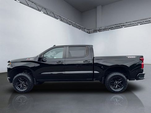 Used 2019 Chevrolet Silverado 1500 LT Trail Boss AWD/4WD image 2