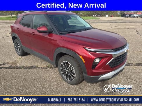 Used 2024 Chevrolet TrailBlazer LT w/ Convenience Package image 7