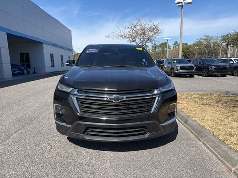 Used 2023 Chevrolet Traverse LS w/ Safety Package image 2