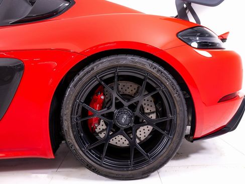 Used 2023 Porsche 718 Cayman GT4 RS image 17