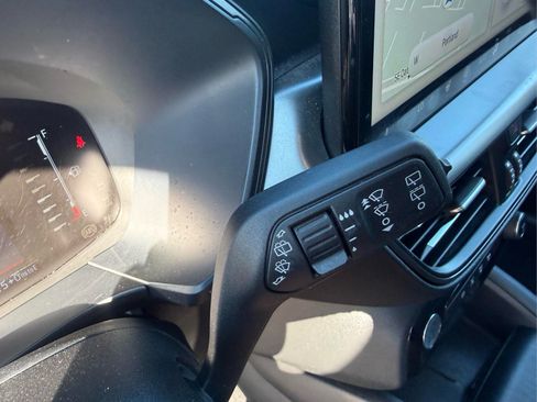 Used 2023 Ford Escape SE FWD image 26