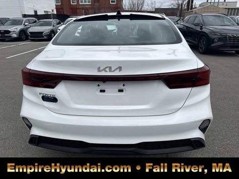 Used 2024 Kia Forte LXS image 4